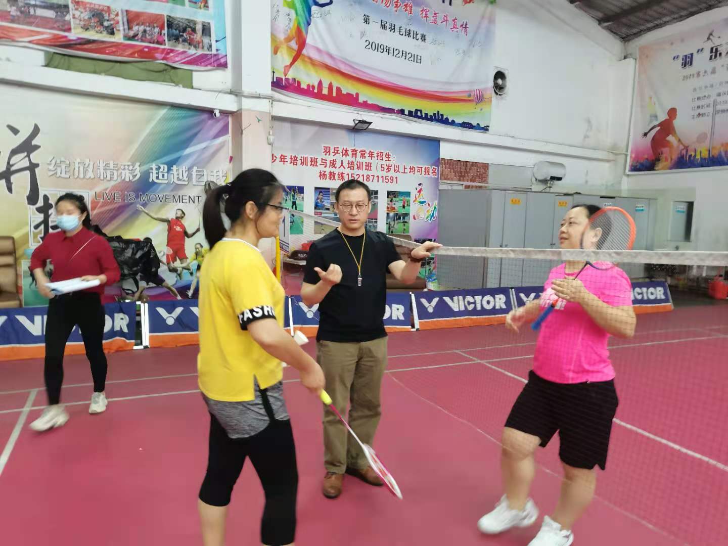 劉總指導現(xiàn)場.jpg